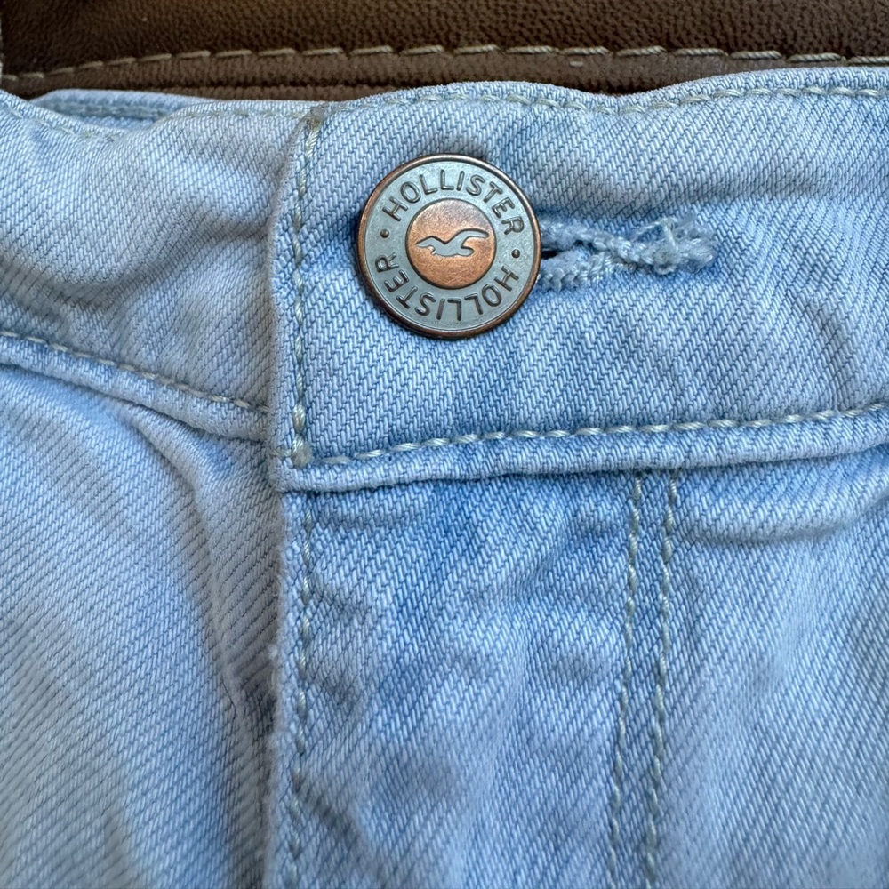 HOLLISTER Jean Denim Shorts Sz 3 - Picture 4 of 4